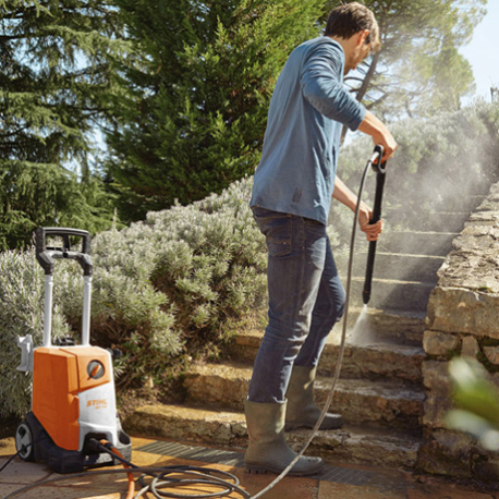 RE 110 Hidrolimpiadora Limpieza con Agua STIHL 1,7kW 150bar